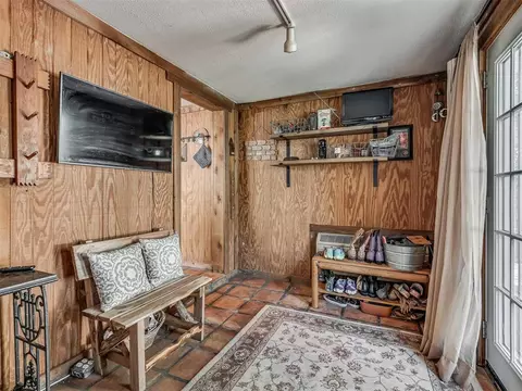 302 Thunderbird Dr, Crescent, OK 73028 photo 8