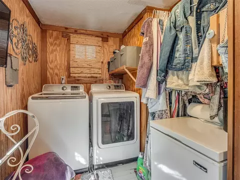 302 Thunderbird Dr, Crescent, OK 73028 photo 28