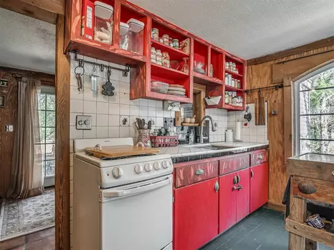 302 Thunderbird Dr, Crescent, OK 73028 photo 17