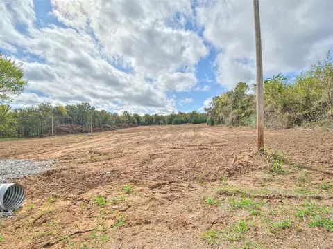 19916 SE 92nd St, Newalla, OK 74857