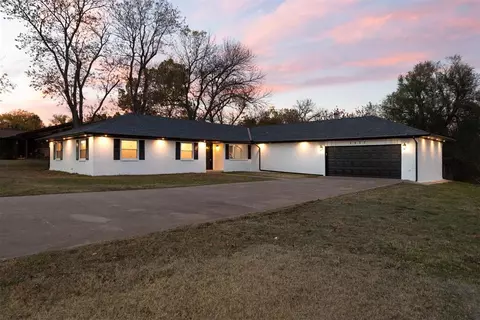 2337 Rockwood Ln, Norman, OK 73071