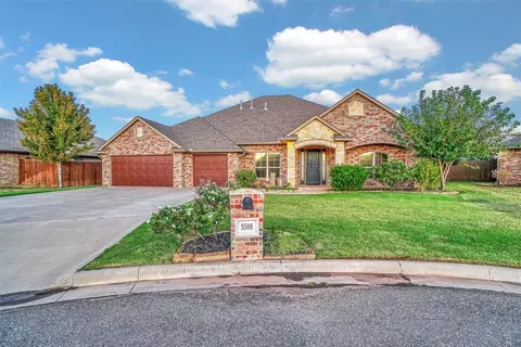 3508 Regal Dr, Altus, OK 73521