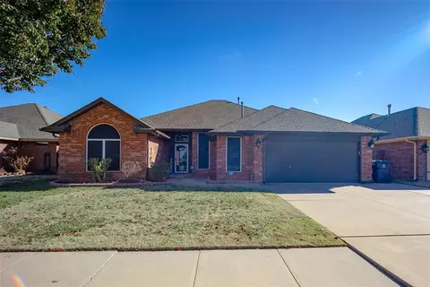 7412 Stinchcomb Dr, Oklahoma City, OK 73132