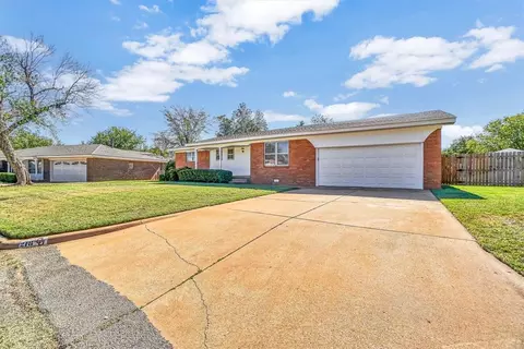 218 William Dr, Altus, OK 73521 photo 4