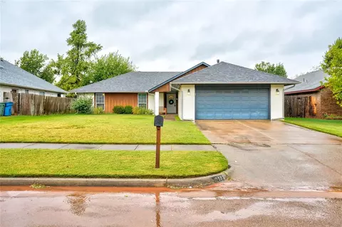 2113 Rushing Mdws, Edmond, OK 73013 photo 3