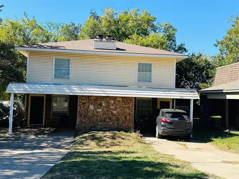 912 Acacia Cir #914, Noble, OK 73068