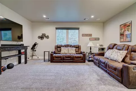116 Timber Lake Dr, Mcloud, OK 74851 photo 11