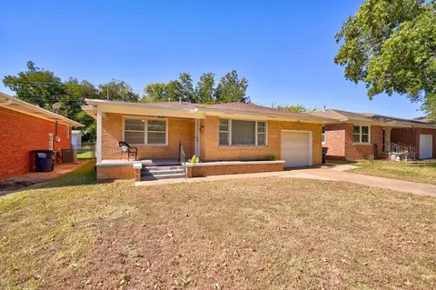 1824 N Oklahoma Ave, Shawnee, OK 74804
