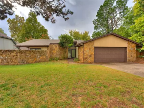 4108 Quail Dr, Norman, OK 73072
