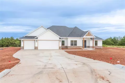 4500 Raymond Ln, Guthrie, OK 73044