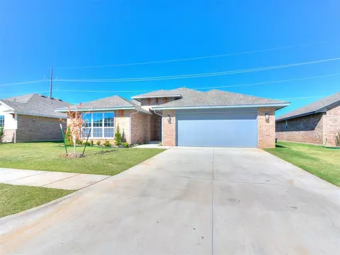 8609 NW 77th St, Oklahoma City, OK 73132