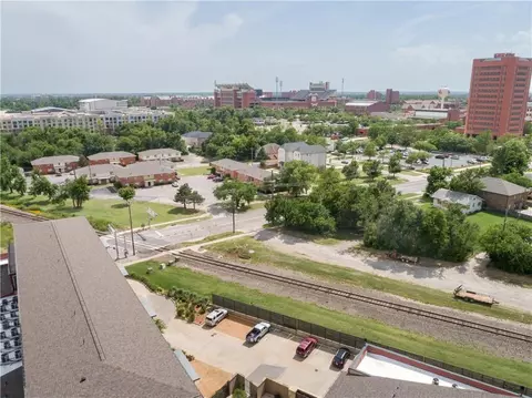 401 E Boyd St #213, Norman, OK 73069 photo 21
