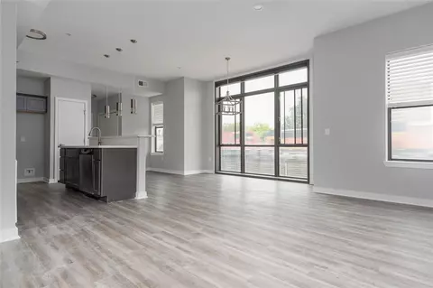 401 E Boyd St #213, Norman, OK 73069 photo 2