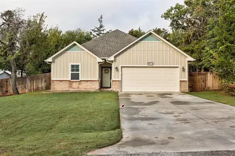 9377 Fawn Trl, Edmond, OK 73034