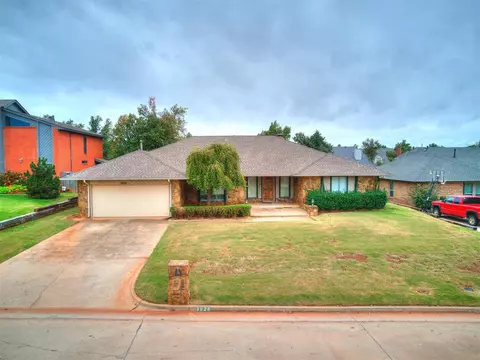 3828 Spyglass Rd, Oklahoma City, OK 73120