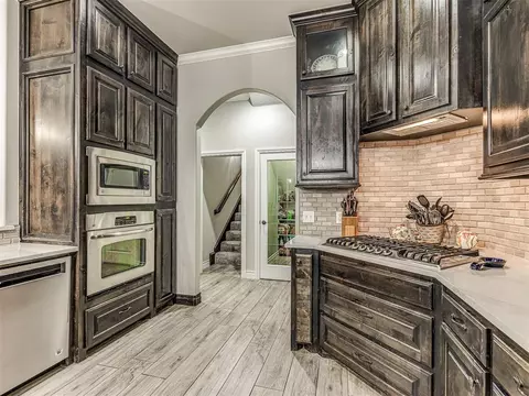 912 Ryan Rd, Moore, OK 73160 photo 11