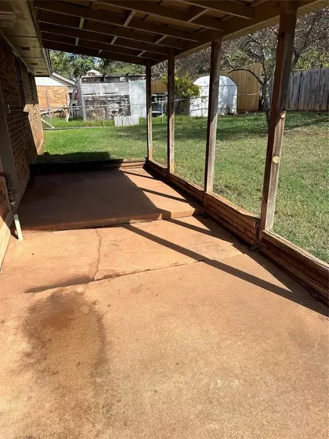 329 Robbin Cir, Noble, OK 73068 photo 4