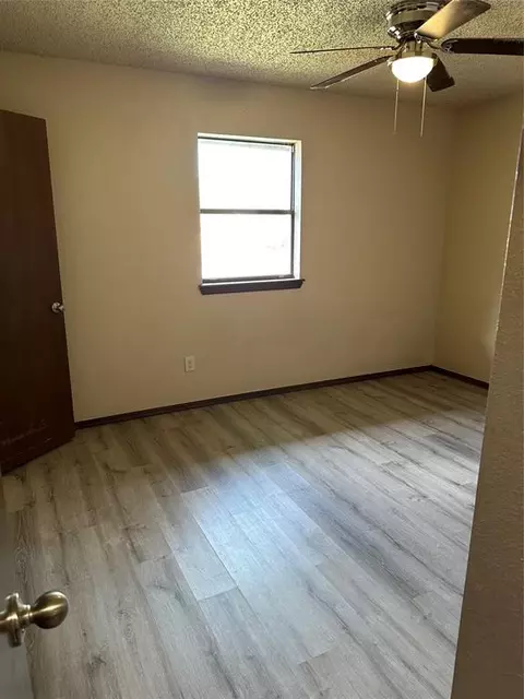 329 Robbin Cir, Noble, OK 73068 photo 13