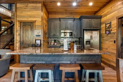 230 Sugar Pine Loop, Broken Bow, OK 74728 photo 14