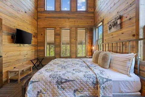 230 Sugar Pine Loop, Broken Bow, OK 74728 photo 36