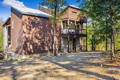 230 Sugar Pine Loop, Broken Bow, OK 74728 photo 3