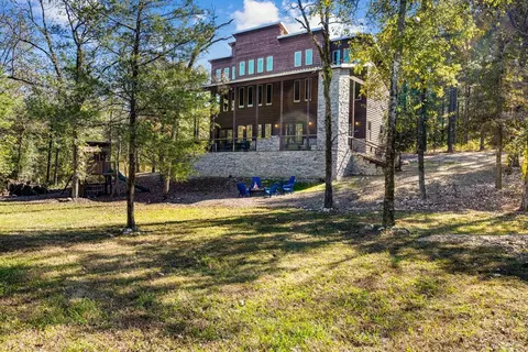 230 Sugar Pine Loop, Broken Bow, OK 74728 photo 9