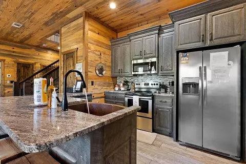 230 Sugar Pine Loop, Broken Bow, OK 74728 photo 15