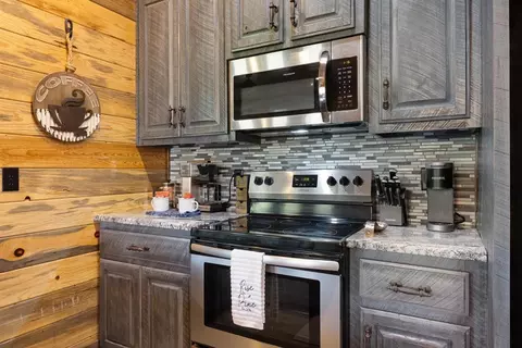 230 Sugar Pine Loop, Broken Bow, OK 74728 photo 16
