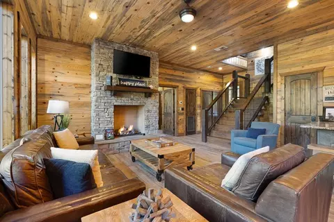 230 Sugar Pine Loop, Broken Bow, OK 74728 photo 10