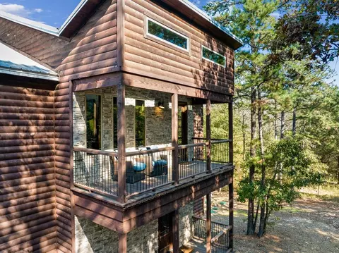 230 Sugar Pine Loop, Broken Bow, OK 74728 photo 5