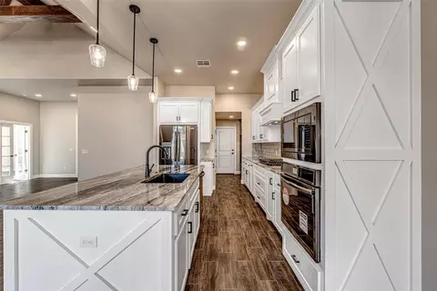 1132 Deer Ridge St, Tuttle, OK 73089 photo 4