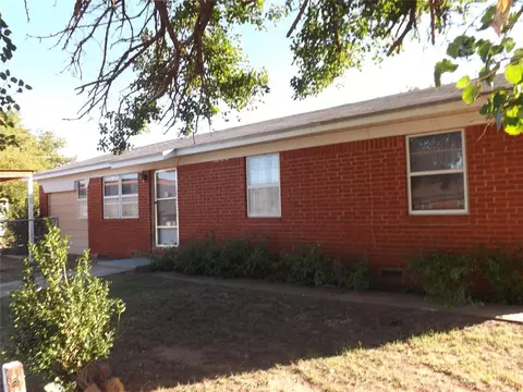 223 SE 3rd St, Tipton, OK 73570 photo 26