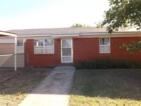 223 SE 3rd St, Tipton, OK 73570 photo 25