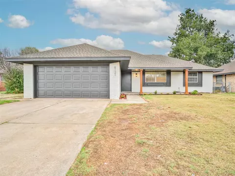 8121 NW 28th St, Bethany, OK 73008
