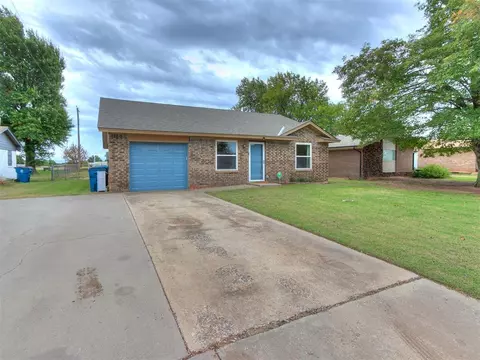 22 NE 3rd St, Tuttle, OK 73089 photo 3