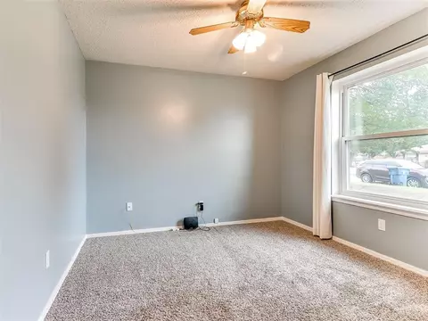 22 NE 3rd St, Tuttle, OK 73089 photo 13