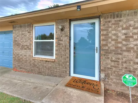 22 NE 3rd St, Tuttle, OK 73089 photo 4