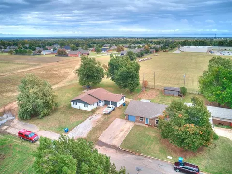 22 NE 3rd St, Tuttle, OK 73089 photo 6