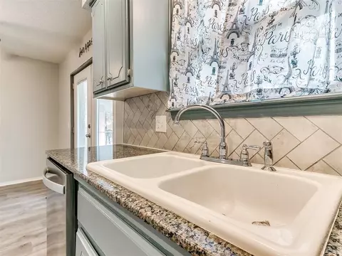 22 NE 3rd St, Tuttle, OK 73089 photo 30