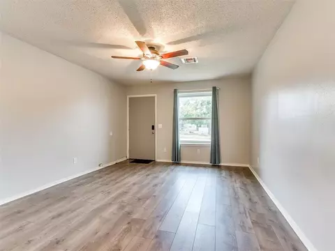 22 NE 3rd St, Tuttle, OK 73089 photo 11