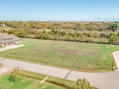 3800 Joshua Ln, Moore, OK 73165