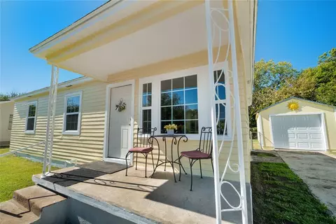 518 NE Carver Ave, Lawton, OK 73507