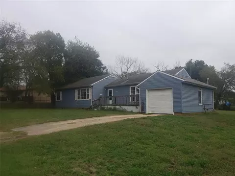 504 E Main St, Tecumseh, OK 74873