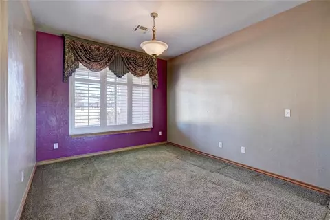 615 Juniper Ln, Tuttle, OK 73089 photo 8