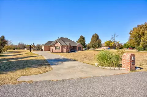 615 Juniper Ln, Tuttle, OK 73089 photo 49
