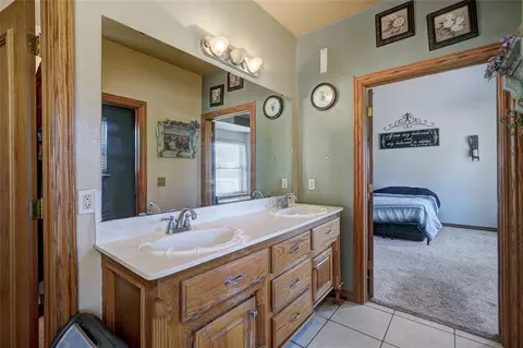615 Juniper Ln, Tuttle, OK 73089 photo 28