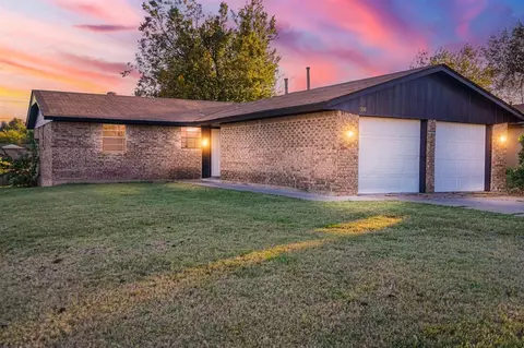 300 NW 89th St, Oklahoma City, OK 73114