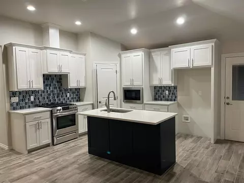 308 E 8th St, Arcadia, OK 73007 photo 3