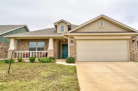 232 Evermore Ln, Yukon, OK 73099 photo 1