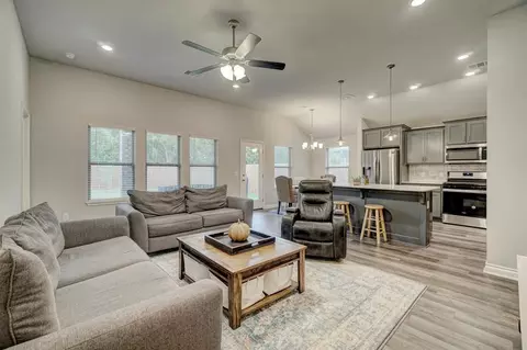 232 Evermore Ln, Yukon, OK 73099 photo 13